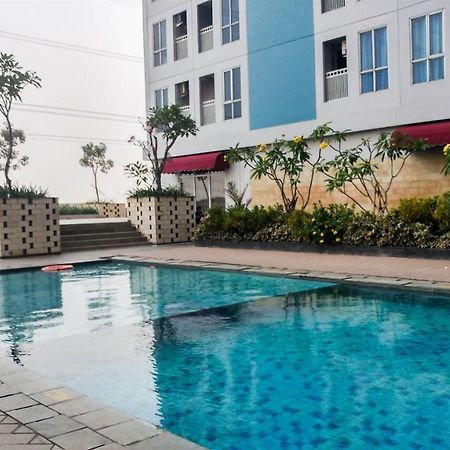 Comfortable Studio Apartment Grand Dhika City By Travelio Bekasi Exterior photo